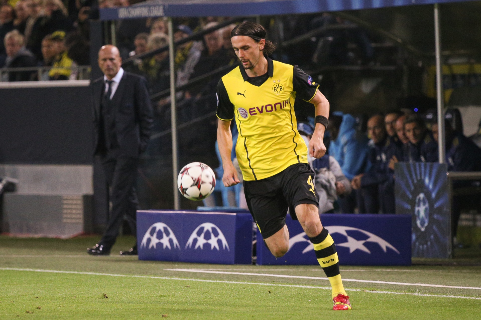 Neven Subotic Stiftung: Fußballprofi baut Brunnen in Afrika