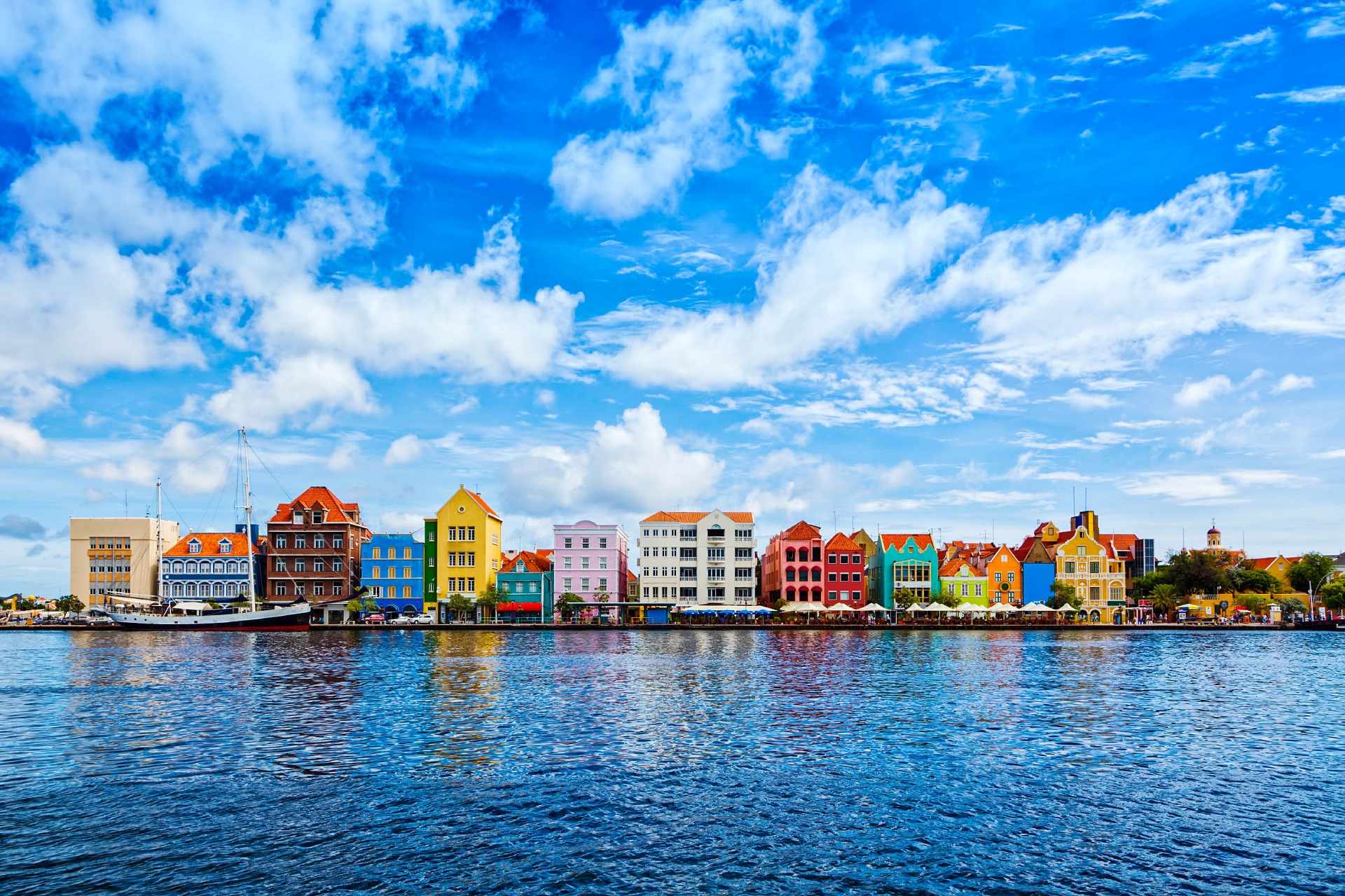 Coloful Beach Houses Coloful Beach Houses