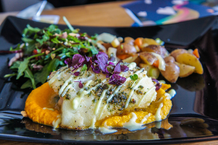 cod-steak-shutterstock_389594266-2-707x4