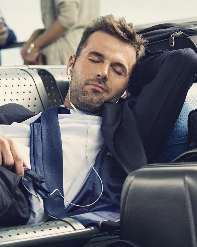 Warten auf dem Flug iStock_000042581106_Large