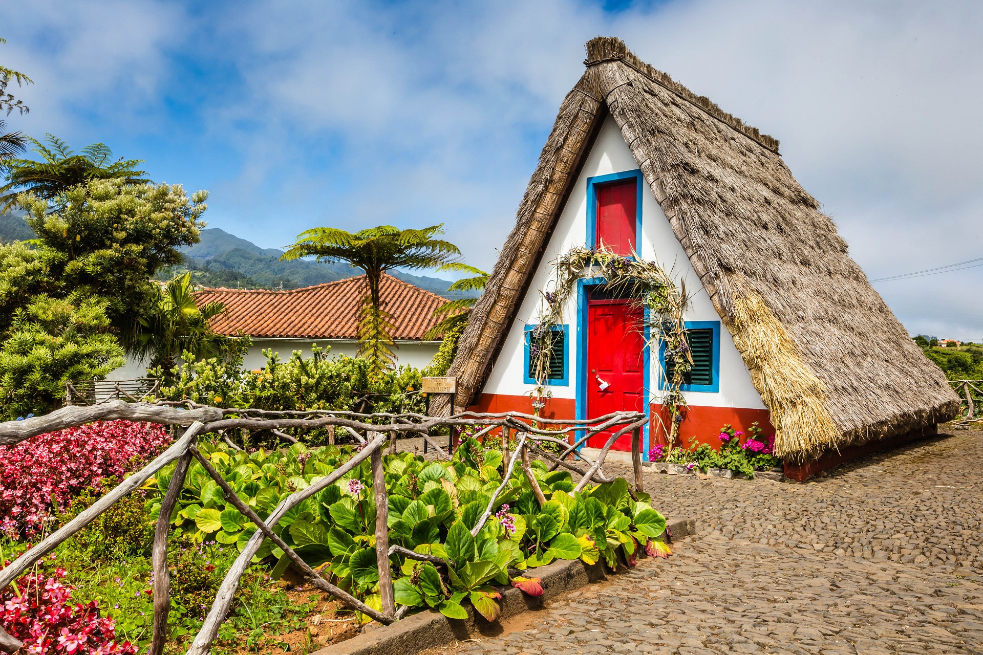 Madeira Tipps - Urlaub auf der vielfältigen Blumeninsel  Urlaubsguru.de
