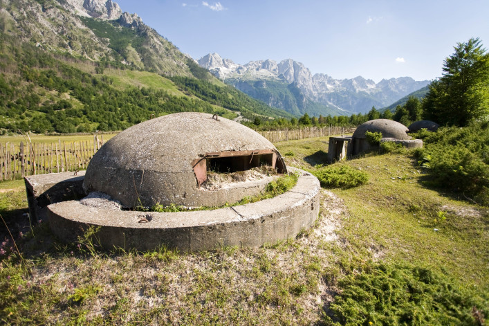 Bunker die durch das regime von enver hoxha istock 17524814 xlarge 2 707x471.jpg Traditionelle albanische küche