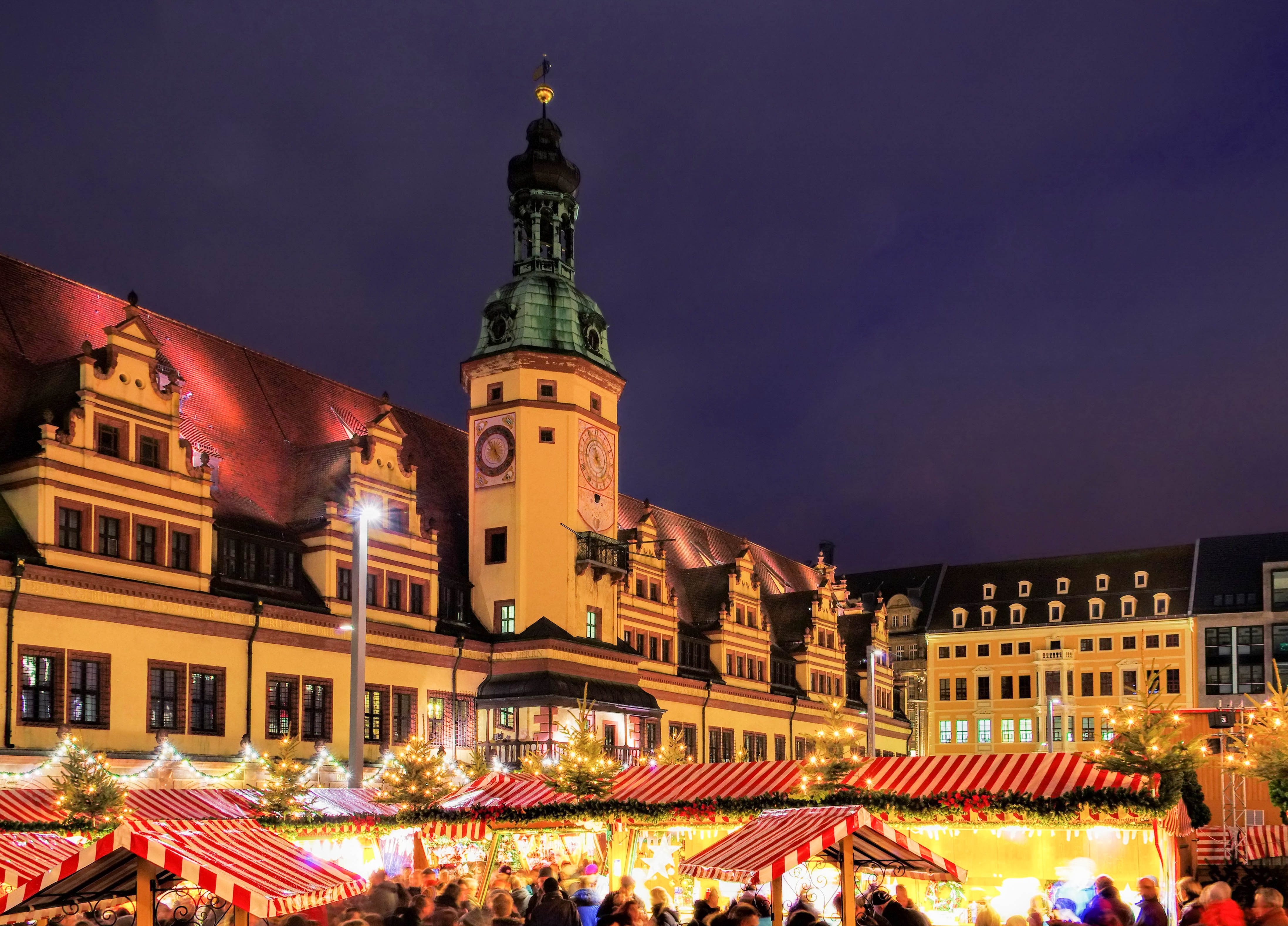 Die 10 schönsten Weihnachtsmärkte in Deutschland | Urlaubsguru.de