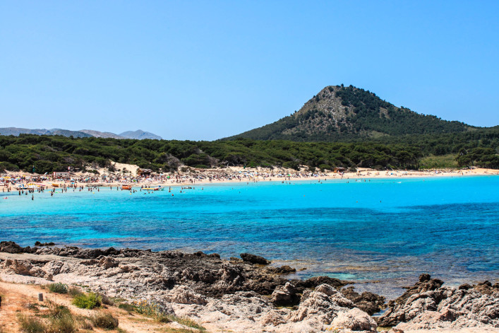 las playas más bonitas de mallorca cala agulla