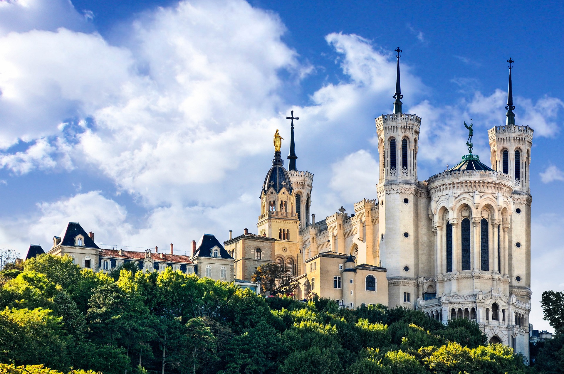Entdeckt Lyon - eine idyllische Stadt in Frankreich  Urlaubsguru.de