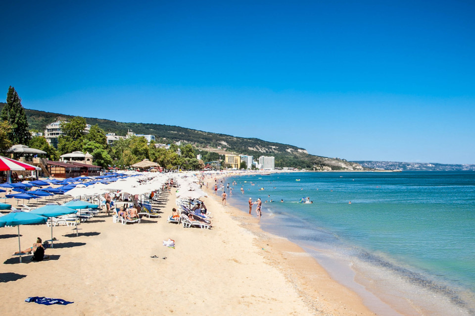 Goldstrand Ballermann am Balkan Urlaubsguru.de