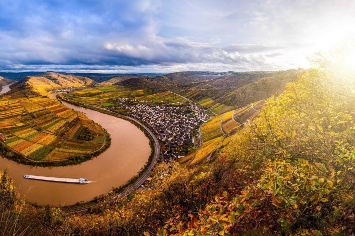 Sinuosity Moselle