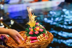 festivals-november-loi-krathong-thailand