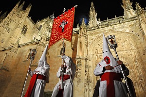 Reiseziele April_Events_Festivals_Procession Semana Santa_Salamanca