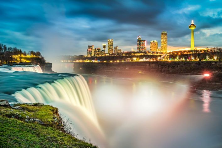 American Falls USA and Niagara Falls Ontario Canada